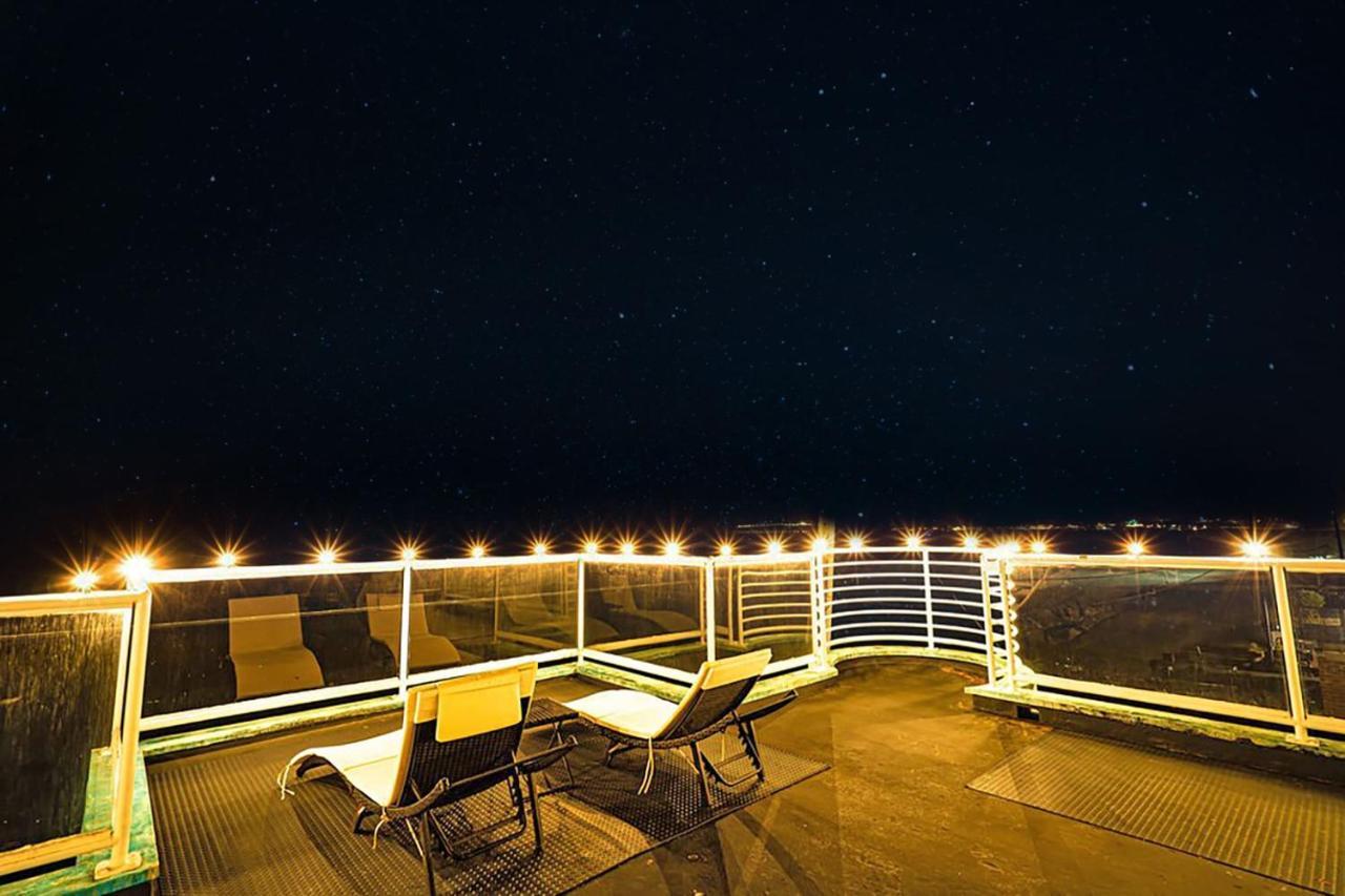 Luxury Beachfront Penthouse Walk To The Beach Restaurants Entertainment Халф Мун Бэй Экстерьер фото